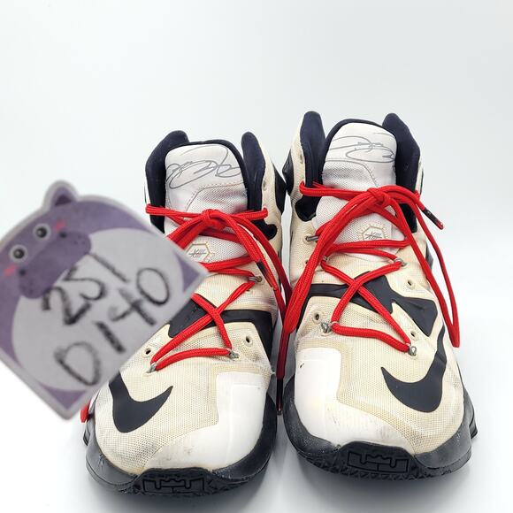 Nike ID 836141-992  LeBron 13 white black red Men\'s Size 10.5 main image 4